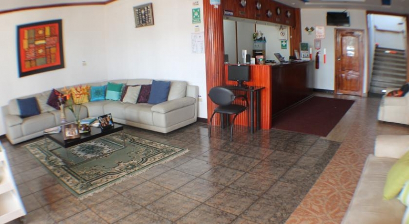 Hostal Los Algarrobos